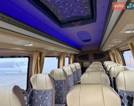 Серый Мерседес Sprinter, объемом двигателя 2.2 л и пробегом 499 тыс. км за 42900 $, фото 26 на Automoto.ua