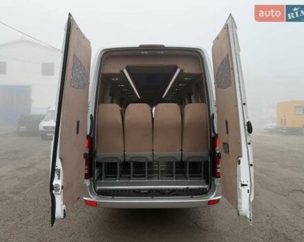Серый Мерседес Sprinter, объемом двигателя 2.2 л и пробегом 499 тыс. км за 42900 $, фото 17 на Automoto.ua