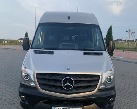 Серый Мерседес Sprinter, объемом двигателя 2.99 л и пробегом 800 тыс. км за 40000 $, фото 4 на Automoto.ua