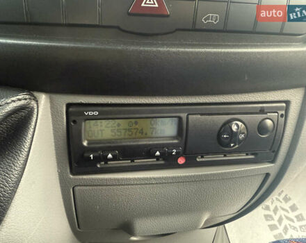 Серый Мерседес Sprinter, объемом двигателя 3 л и пробегом 557 тыс. км за 38900 $, фото 42 на Automoto.ua