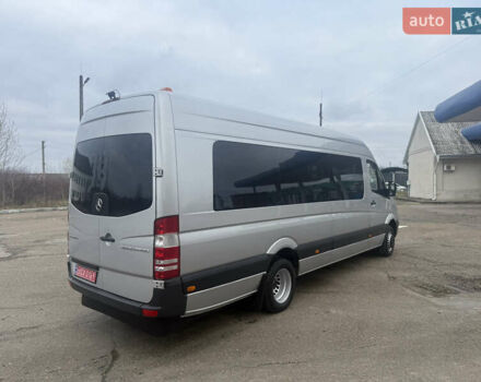 Серый Мерседес Sprinter, объемом двигателя 3 л и пробегом 557 тыс. км за 38900 $, фото 12 на Automoto.ua