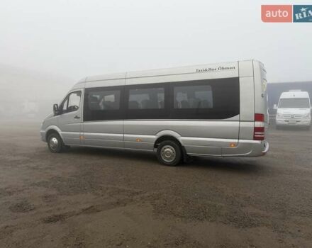 Серый Мерседес Sprinter, объемом двигателя 2.2 л и пробегом 499 тыс. км за 42900 $, фото 10 на Automoto.ua
