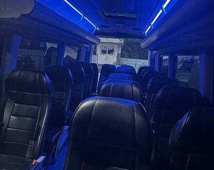Серый Мерседес Sprinter, объемом двигателя 3 л и пробегом 450 тыс. км за 47000 $, фото 13 на Automoto.ua