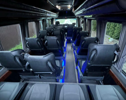 Серый Мерседес Sprinter, объемом двигателя 2.99 л и пробегом 380 тыс. км за 45000 $, фото 7 на Automoto.ua