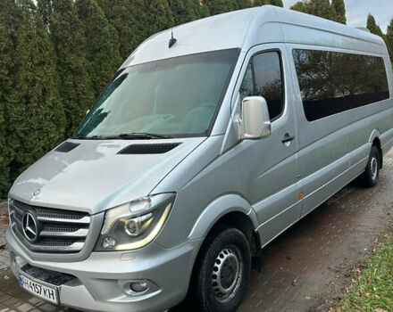 Серый Мерседес Sprinter, объемом двигателя 2.99 л и пробегом 380 тыс. км за 45000 $, фото 2 на Automoto.ua