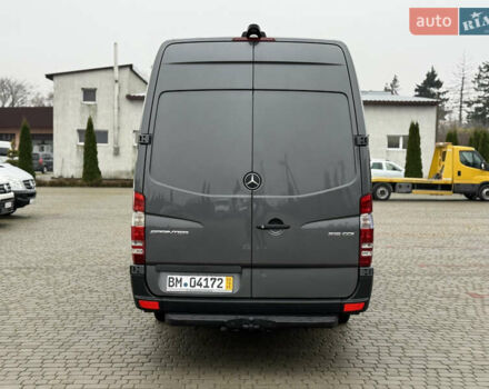 Сірий Мерседес Sprinter, об'ємом двигуна 2.14 л та пробігом 269 тис. км за 33700 $, фото 4 на Automoto.ua