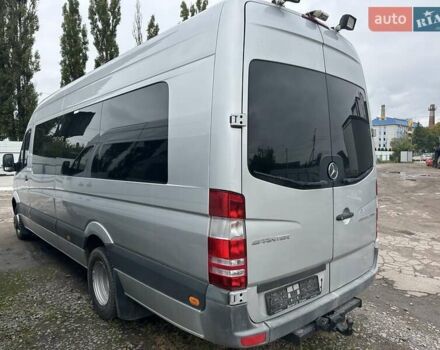Серый Мерседес Sprinter, объемом двигателя 3 л и пробегом 450 тыс. км за 47000 $, фото 23 на Automoto.ua
