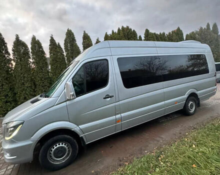Серый Мерседес Sprinter, объемом двигателя 2.99 л и пробегом 380 тыс. км за 45000 $, фото 3 на Automoto.ua