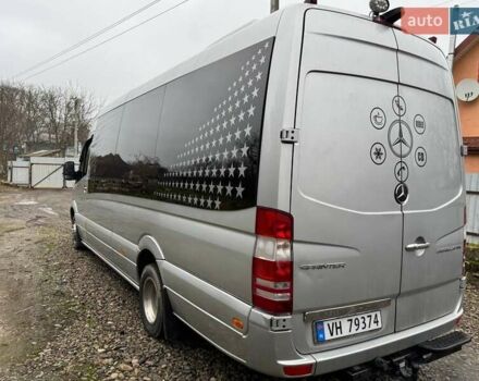 Серый Мерседес Sprinter, объемом двигателя 2.99 л и пробегом 430 тыс. км за 48000 $, фото 5 на Automoto.ua