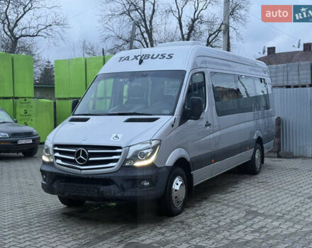 Серый Мерседес Sprinter, объемом двигателя 2.2 л и пробегом 231 тыс. км за 39999 $, фото 1 на Automoto.ua