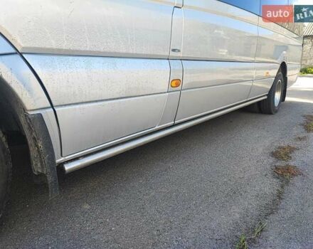 Серый Мерседес Sprinter, объемом двигателя 2.99 л и пробегом 430 тыс. км за 48000 $, фото 7 на Automoto.ua