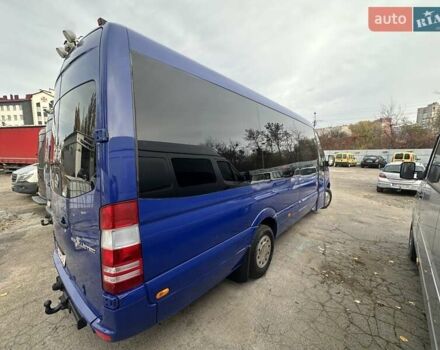 Серый Мерседес Sprinter, объемом двигателя 1.69 л и пробегом 400 тыс. км за 50000 $, фото 1 на Automoto.ua
