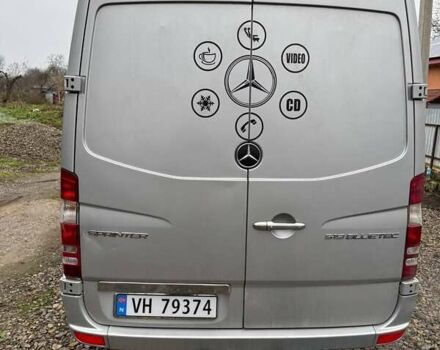Серый Мерседес Sprinter, объемом двигателя 2.99 л и пробегом 430 тыс. км за 48000 $, фото 15 на Automoto.ua
