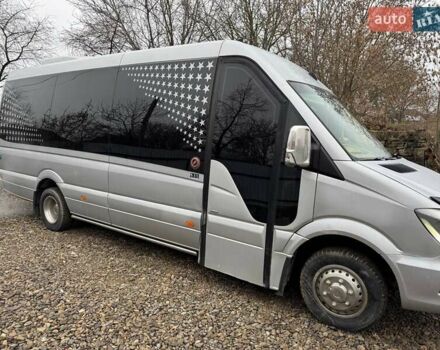 Серый Мерседес Sprinter, объемом двигателя 2.99 л и пробегом 430 тыс. км за 48000 $, фото 8 на Automoto.ua
