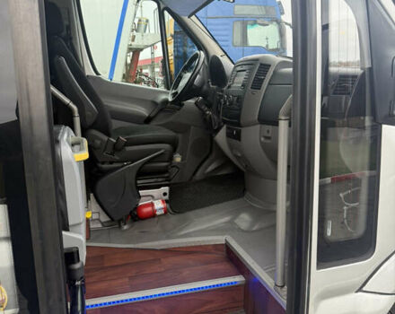 Сірий Мерседес Sprinter, об'ємом двигуна 3 л та пробігом 354 тис. км за 62500 $, фото 76 на Automoto.ua