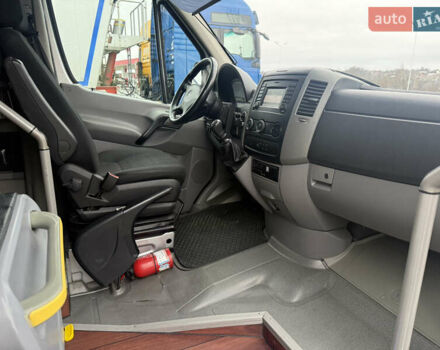 Сірий Мерседес Sprinter, об'ємом двигуна 3 л та пробігом 354 тис. км за 62500 $, фото 81 на Automoto.ua