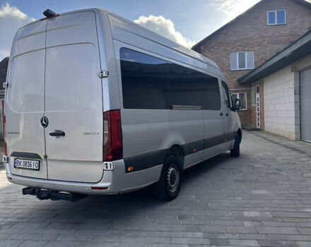 Серый Мерседес Sprinter, объемом двигателя 2.2 л и пробегом 530 тыс. км за 34655 $, фото 10 на Automoto.ua