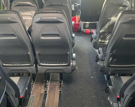 Серый Мерседес Sprinter, объемом двигателя 3 л и пробегом 340 тыс. км за 53063 $, фото 5 на Automoto.ua