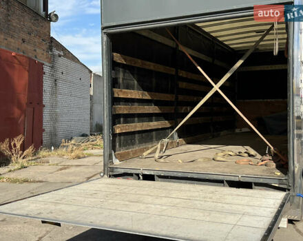 Серый Мерседес Sprinter, объемом двигателя 2.99 л и пробегом 630 тыс. км за 17999 $, фото 7 на Automoto.ua