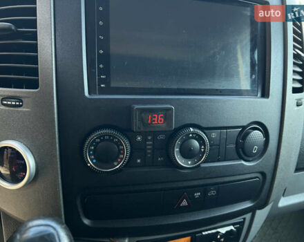 Серый Мерседес Sprinter, объемом двигателя 2.99 л и пробегом 630 тыс. км за 17999 $, фото 14 на Automoto.ua