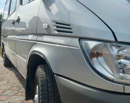 Серый Мерседес Sprinter, объемом двигателя 2.2 л и пробегом 800 тыс. км за 8700 $, фото 8 на Automoto.ua
