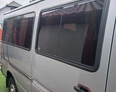 Серый Мерседес Sprinter, объемом двигателя 2.2 л и пробегом 800 тыс. км за 8700 $, фото 10 на Automoto.ua