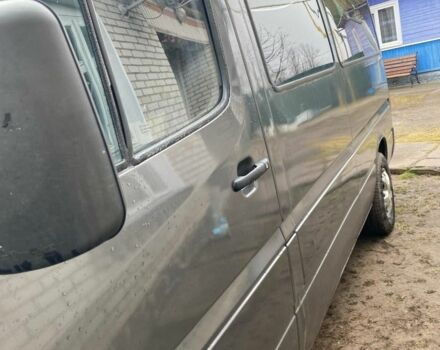 Серый Мерседес Sprinter, объемом двигателя 2.1 л и пробегом 292 тыс. км за 7200 $, фото 4 на Automoto.ua