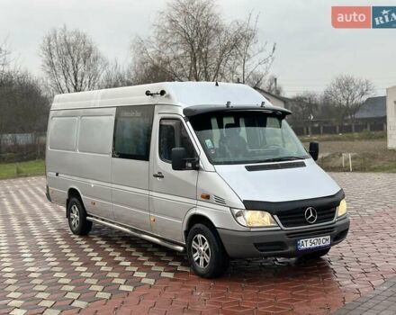 Серый Мерседес Sprinter, объемом двигателя 2.15 л и пробегом 700 тыс. км за 7900 $, фото 1 на Automoto.ua