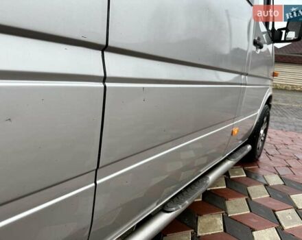 Серый Мерседес Sprinter, объемом двигателя 2.15 л и пробегом 700 тыс. км за 7900 $, фото 16 на Automoto.ua