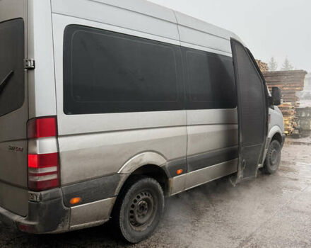 Серый Мерседес Sprinter, объемом двигателя 2.15 л и пробегом 483 тыс. км за 14500 $, фото 3 на Automoto.ua