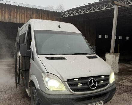 Серый Мерседес Sprinter, объемом двигателя 2.15 л и пробегом 483 тыс. км за 14500 $, фото 1 на Automoto.ua