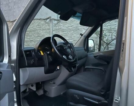 Серый Мерседес Sprinter, объемом двигателя 3 л и пробегом 395 тыс. км за 40905 $, фото 6 на Automoto.ua