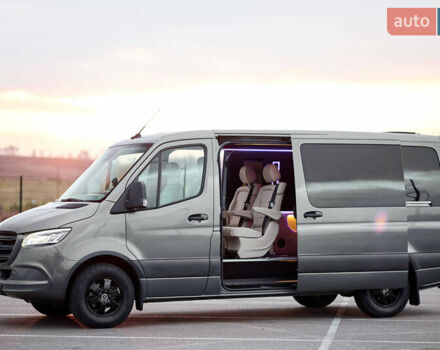 Серый Мерседес Sprinter, объемом двигателя 2.14 л и пробегом 604 тыс. км за 32500 $, фото 1 на Automoto.ua
