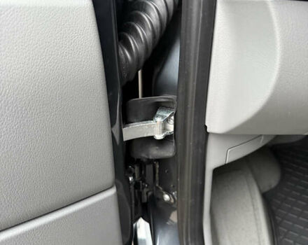 Серый Мерседес Sprinter, объемом двигателя 2.2 л и пробегом 314 тыс. км за 24500 $, фото 39 на Automoto.ua