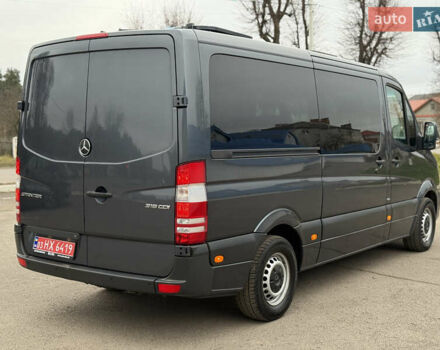 Серый Мерседес Sprinter, объемом двигателя 2.2 л и пробегом 314 тыс. км за 24500 $, фото 9 на Automoto.ua