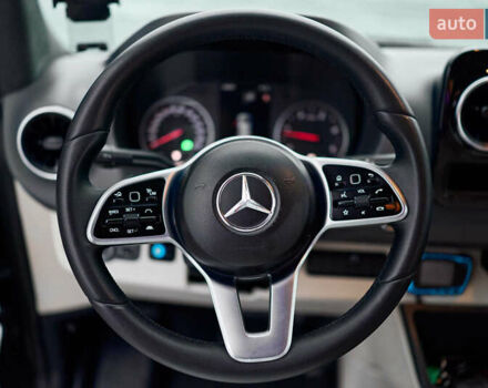 Серый Мерседес Sprinter, объемом двигателя 2.14 л и пробегом 604 тыс. км за 32500 $, фото 15 на Automoto.ua