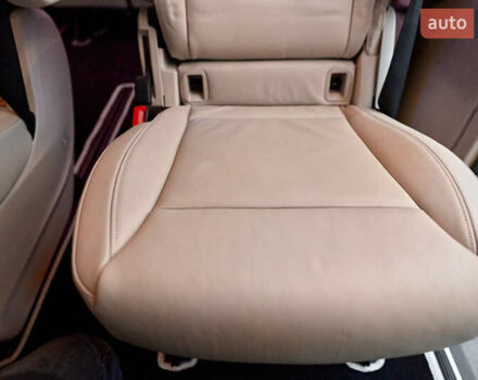 Серый Мерседес Sprinter, объемом двигателя 2.14 л и пробегом 604 тыс. км за 32500 $, фото 47 на Automoto.ua