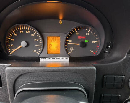 Серый Мерседес Sprinter, объемом двигателя 2.2 л и пробегом 314 тыс. км за 24500 $, фото 17 на Automoto.ua