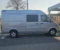 Серый Мерседес Sprinter, объемом двигателя 2.2 л и пробегом 300 тыс. км за 8000 $, фото 2 на Automoto.ua