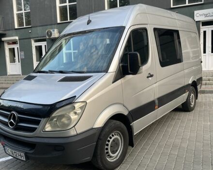 Серый Мерседес Sprinter, объемом двигателя 2.1 л и пробегом 700 тыс. км за 8400 $, фото 5 на Automoto.ua