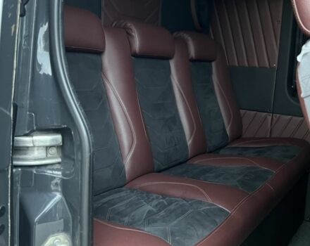 Серый Мерседес Sprinter, объемом двигателя 3 л и пробегом 500 тыс. км за 44809 $, фото 12 на Automoto.ua