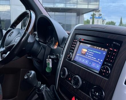 Серый Мерседес Sprinter, объемом двигателя 3 л и пробегом 500 тыс. км за 44809 $, фото 11 на Automoto.ua