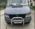 Серый Мерседес Sprinter, объемом двигателя 2.3 л и пробегом 500 тыс. км за 3200 $, фото 1 на Automoto.ua