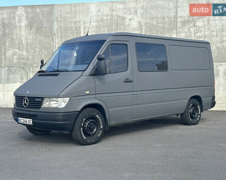 Серый Мерседес Sprinter, объемом двигателя 2.87 л и пробегом 300 тыс. км за 7900 $, фото 4 на Automoto.ua