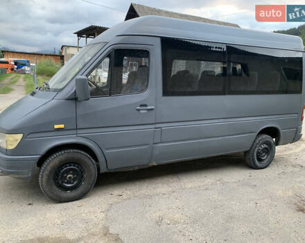 Серый Мерседес Sprinter, объемом двигателя 2.3 л и пробегом 1000 тыс. км за 2999 $, фото 5 на Automoto.ua