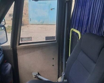 Серый Мерседес Sprinter, объемом двигателя 2.9 л и пробегом 500 тыс. км за 18000 $, фото 5 на Automoto.ua