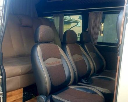 Серый Мерседес Sprinter, объемом двигателя 2.1 л и пробегом 303 тыс. км за 9200 $, фото 5 на Automoto.ua