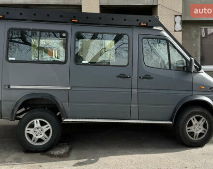 Сірий Мерседес Sprinter, об'ємом двигуна 2.14 л та пробігом 300 тис. км за 15000 $, фото 13 на Automoto.ua