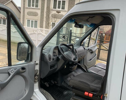 Серый Мерседес Sprinter, объемом двигателя 0 л и пробегом 294 тыс. км за 10800 $, фото 20 на Automoto.ua