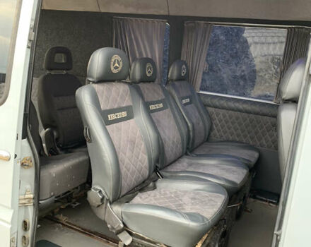 Серый Мерседес Sprinter, объемом двигателя 0 л и пробегом 294 тыс. км за 10800 $, фото 15 на Automoto.ua